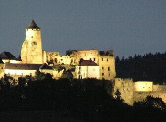 Zamek w Starej Lubowni